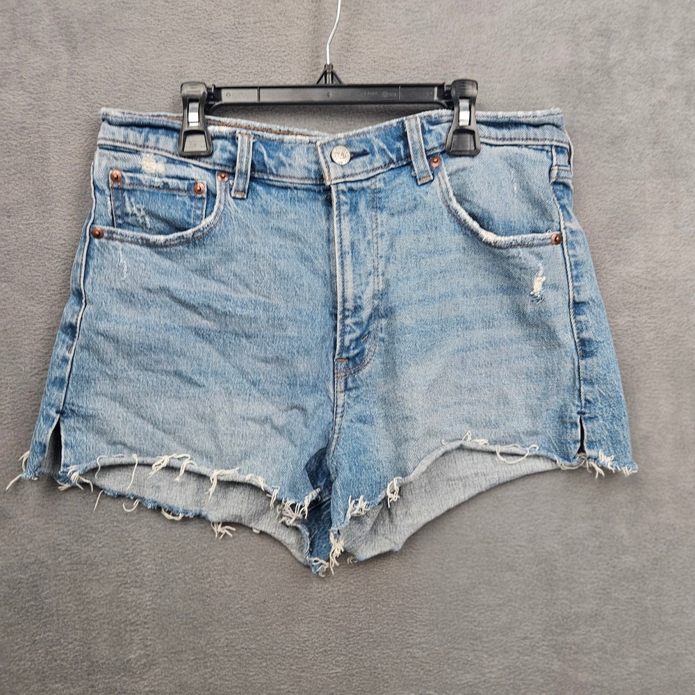 Abercrombie & Fitch High Rise Mom Shorts Light Wash Distressed Denim Size 29/8